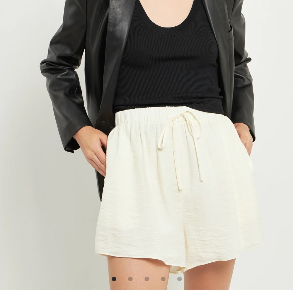 Grey Lab Oversized Linen Shorts, cream, size M